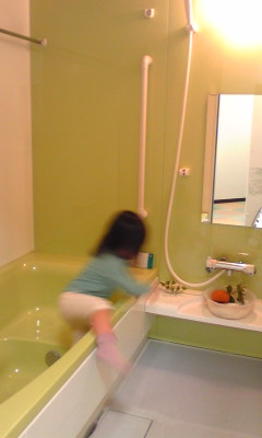 Image004~02.jpg